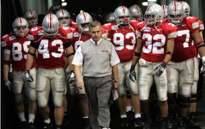 tressel-leading-team